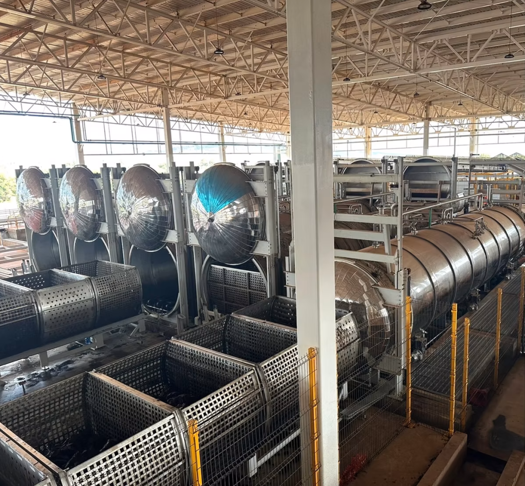 Impianto di tintura industriale in acciaio
